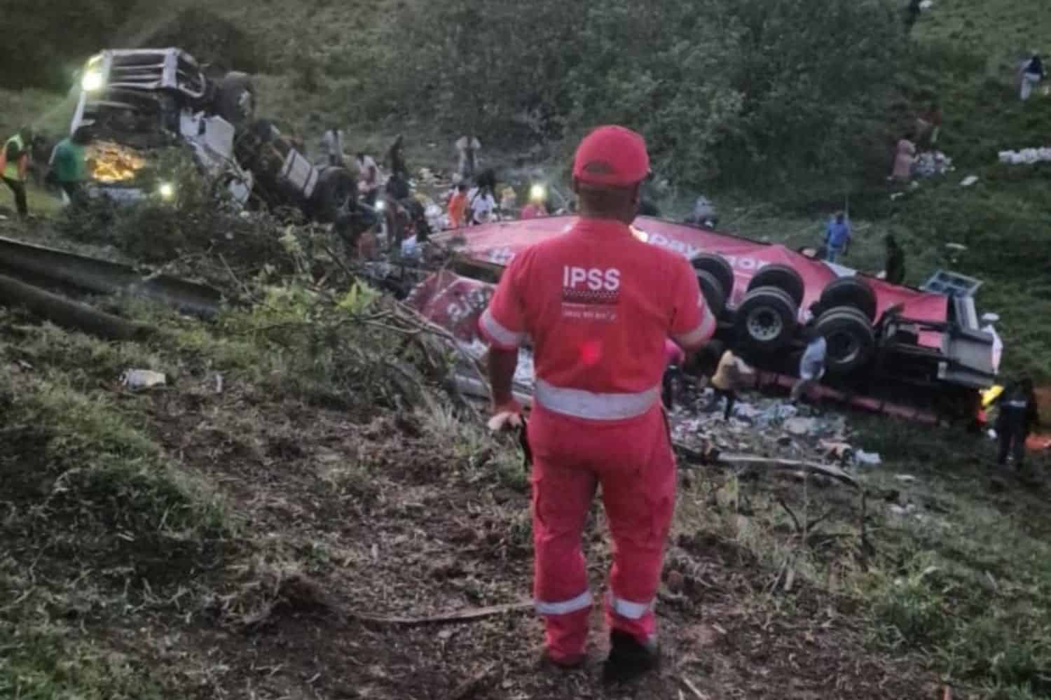 Seven school children killed in accident on the N2 | The Witness