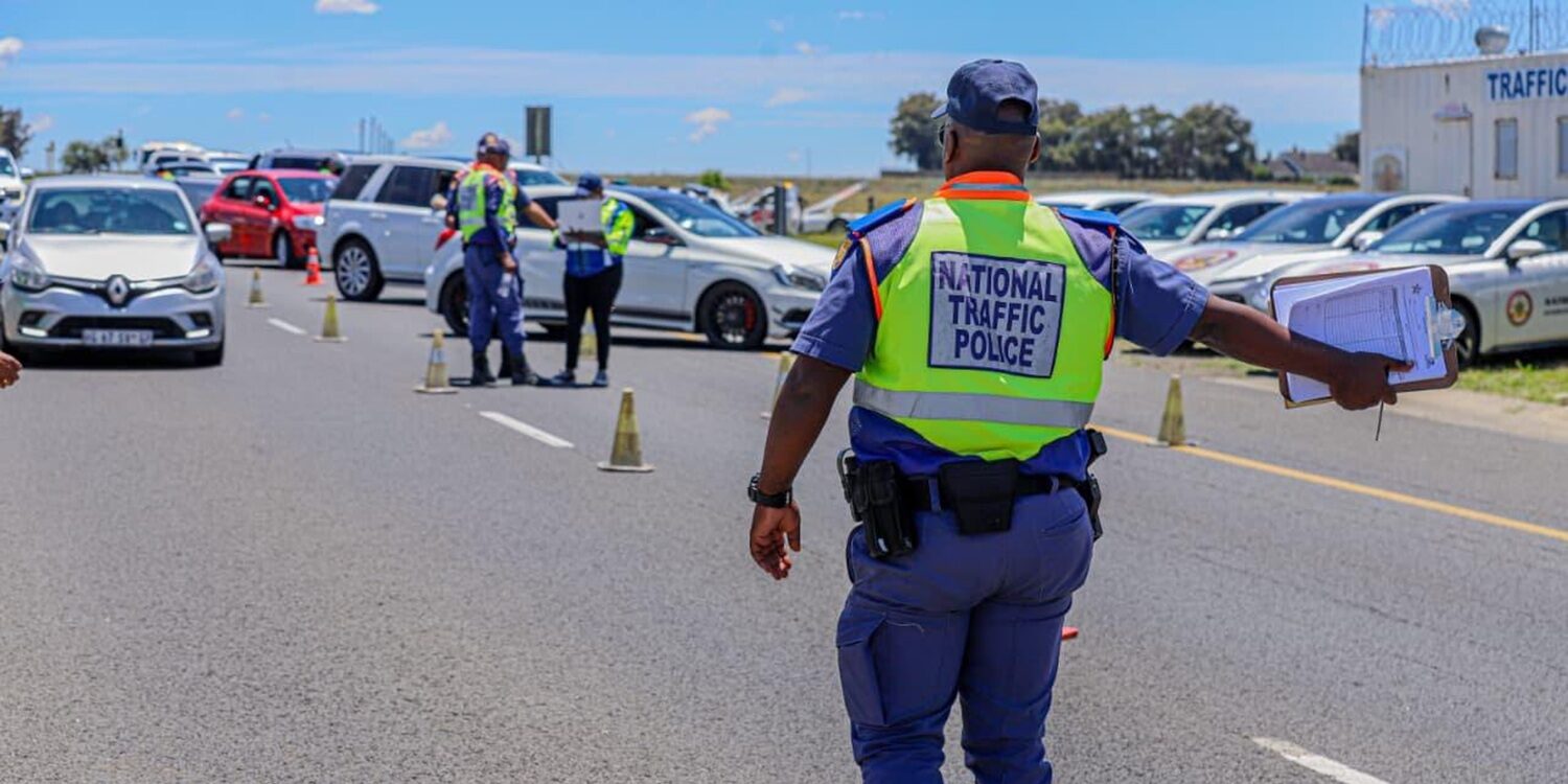 More than 1 300 scholar transport vehicles impounded in safety crackdown